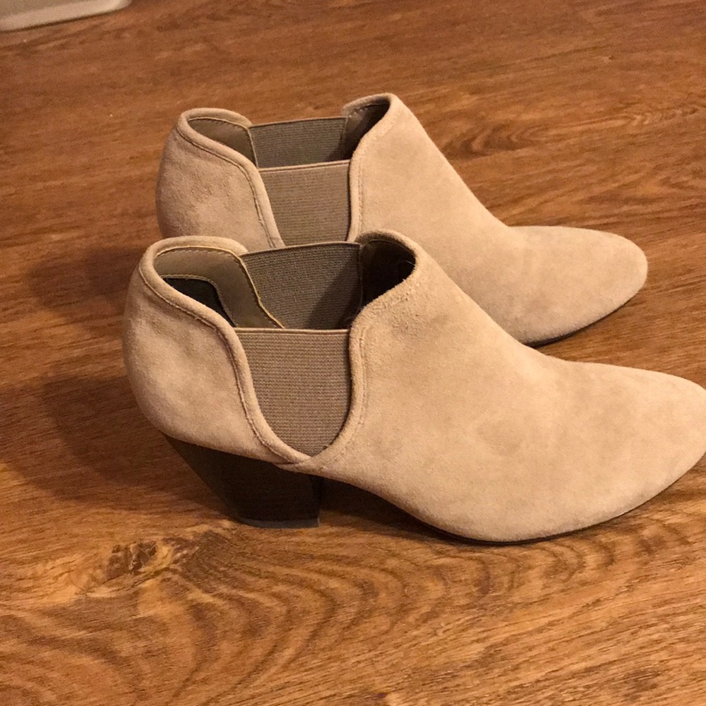 Booty heels - Picture 3 of 4